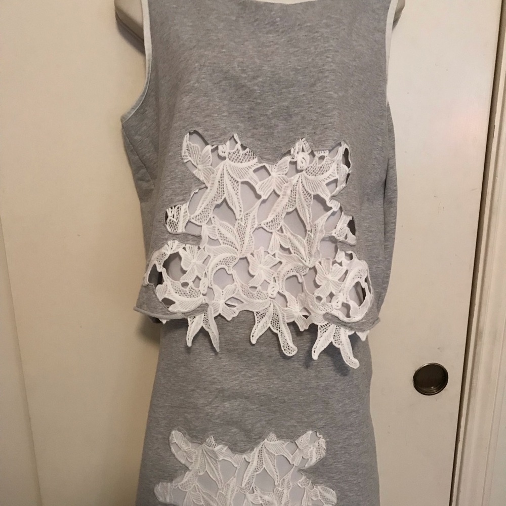 Gray woman’s 2 piece skirt set